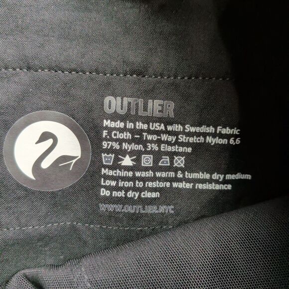 Outlier Futuredarts Futurecloth Tapered Pants Mens 35x27 Two Way Stretch Nylon - Picture 2 of 10